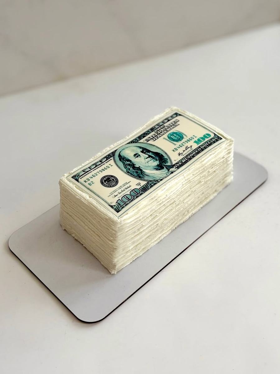 Money cake with edible banknotes